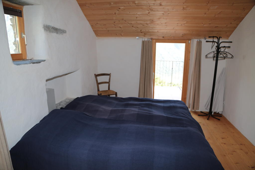 Casa Flora Apartment Verdabbio Ruang foto